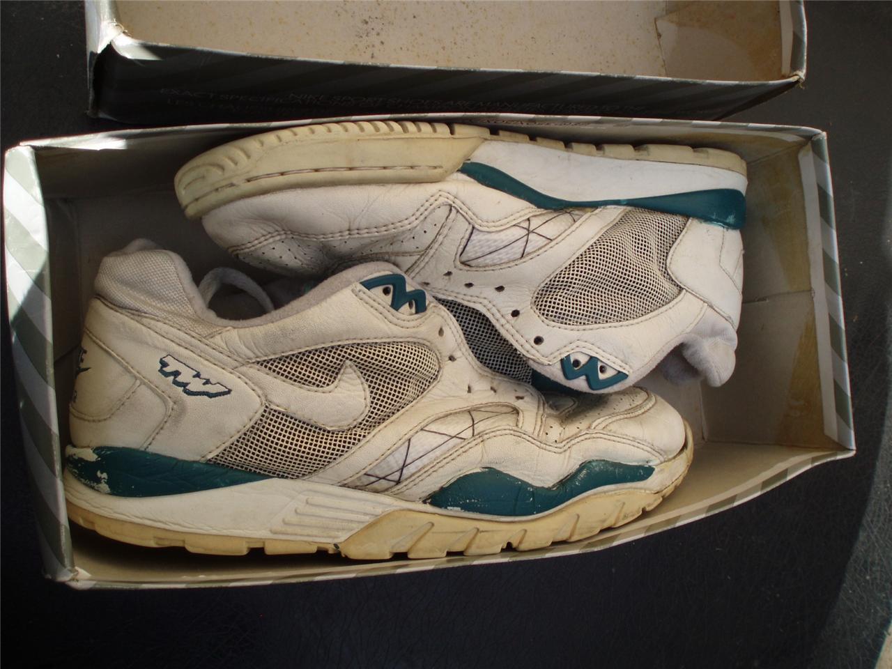 nike high tops 1990