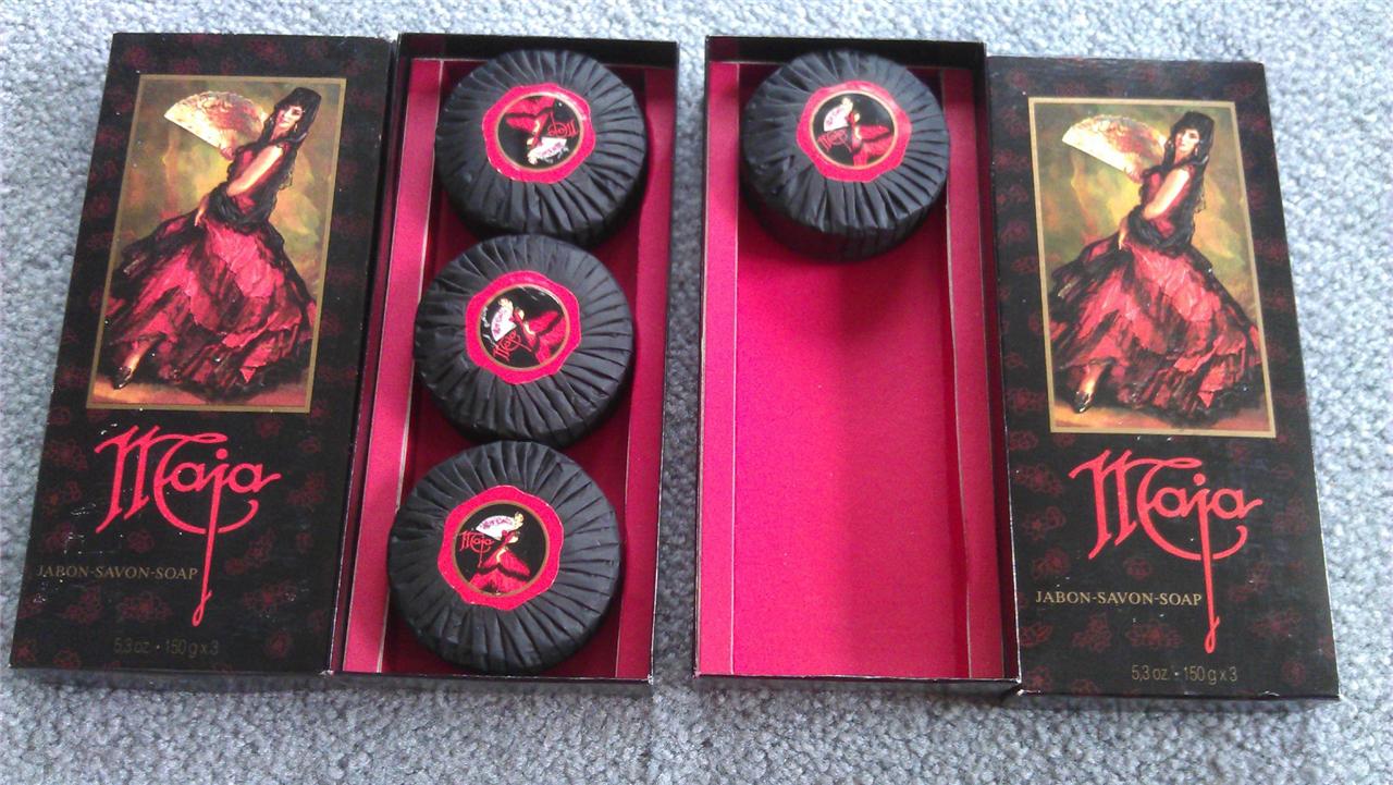 4 bars of Jabon Savon Maja soap, Myrurgia Made in Spain 2 boxes 4 round