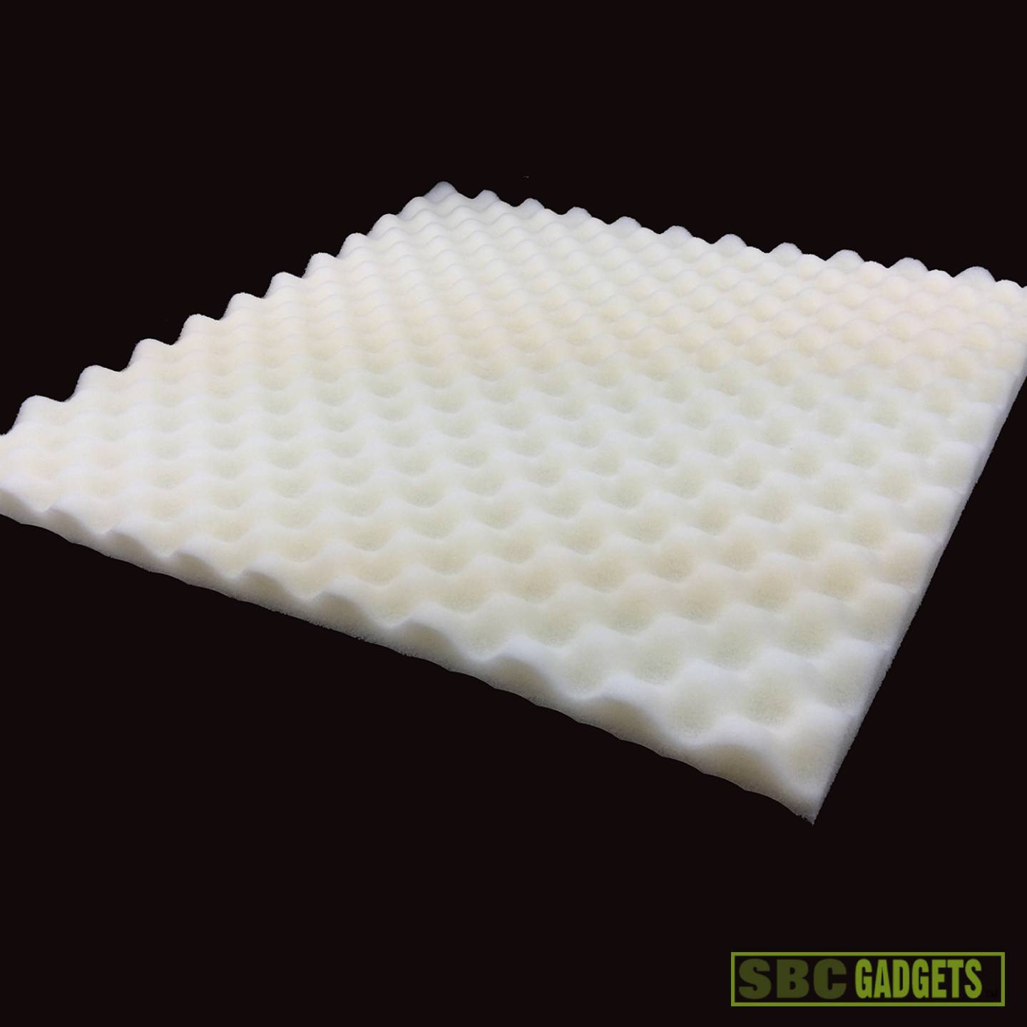 Egg Crate Packing Foam 22"x22"x1,25" New Condition, Use for shipping