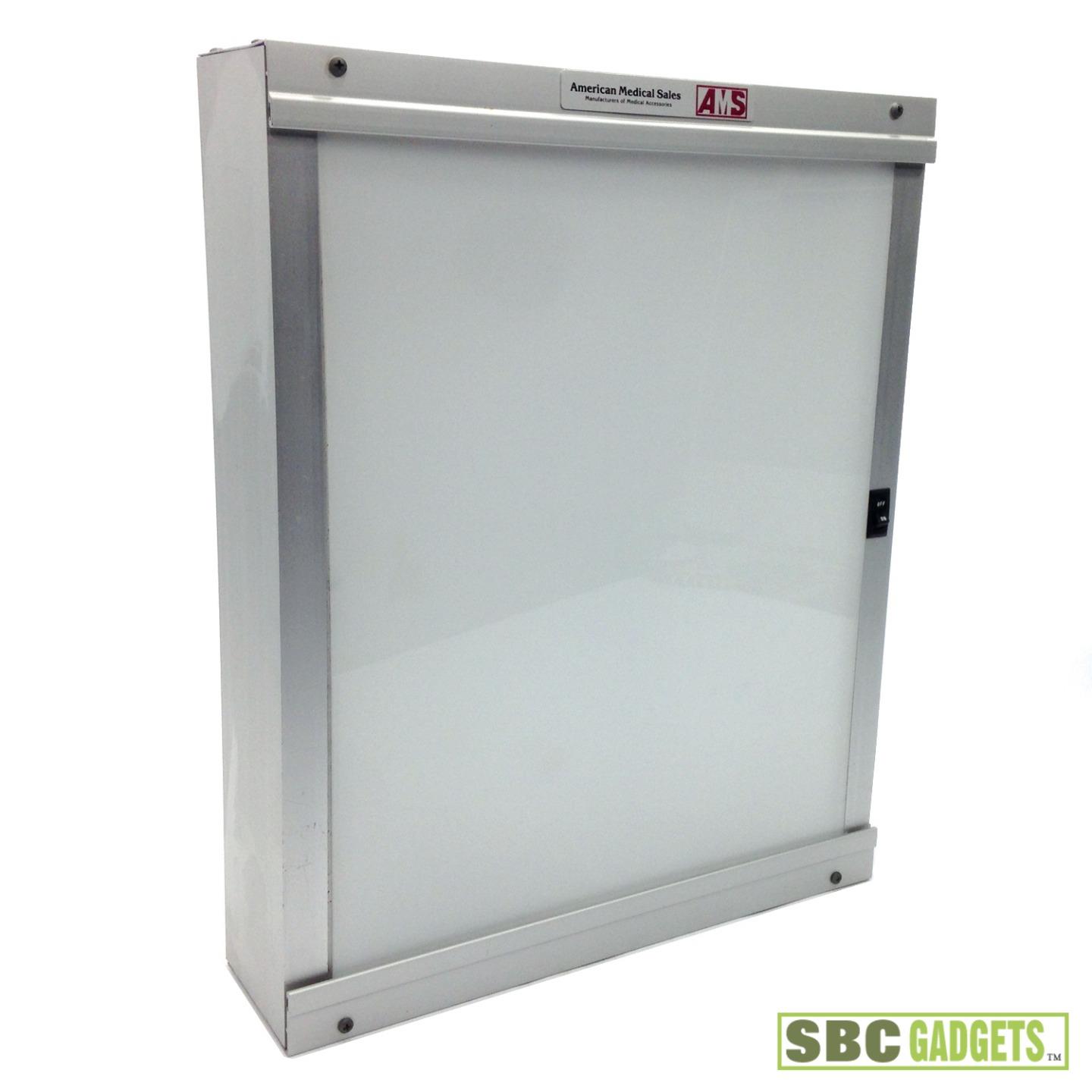 American Medical Sales XRay Film Illuminator Light Box 676J E21343