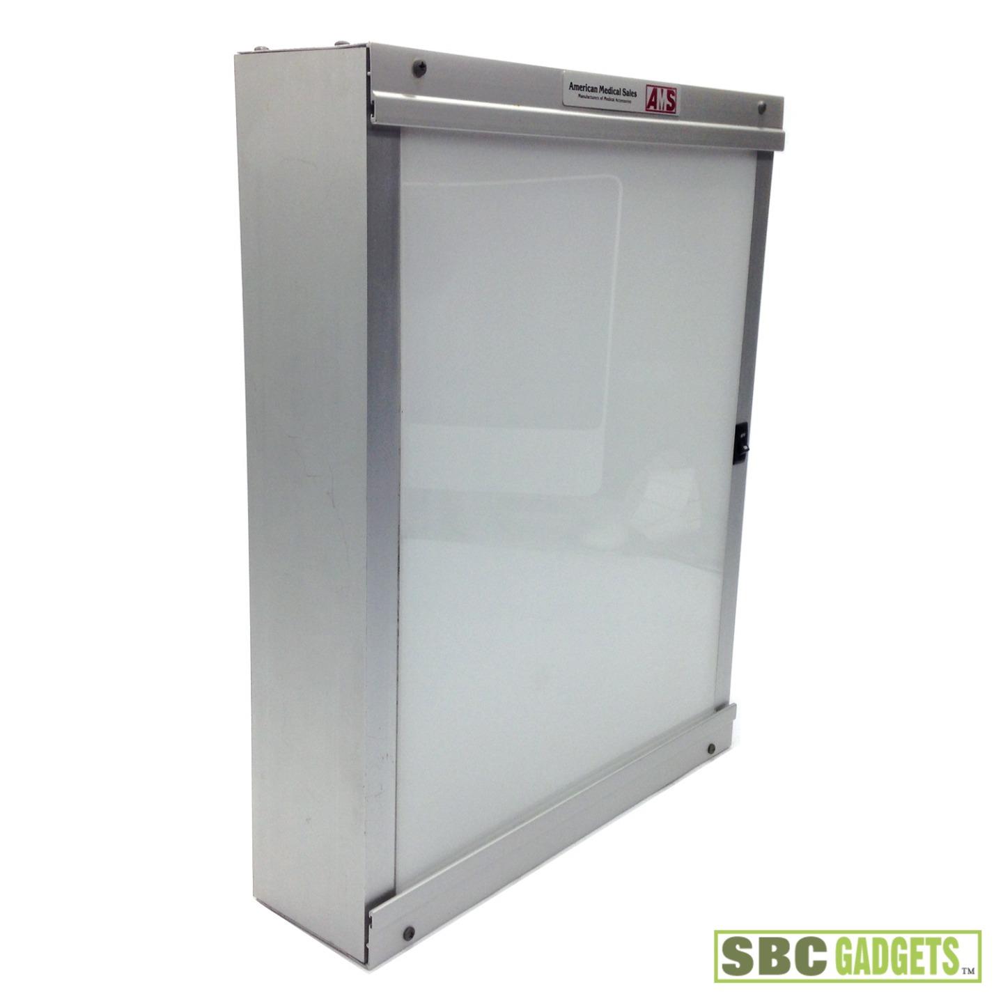 American Medical Sales XRay Film Illuminator Light Box 676J E21343