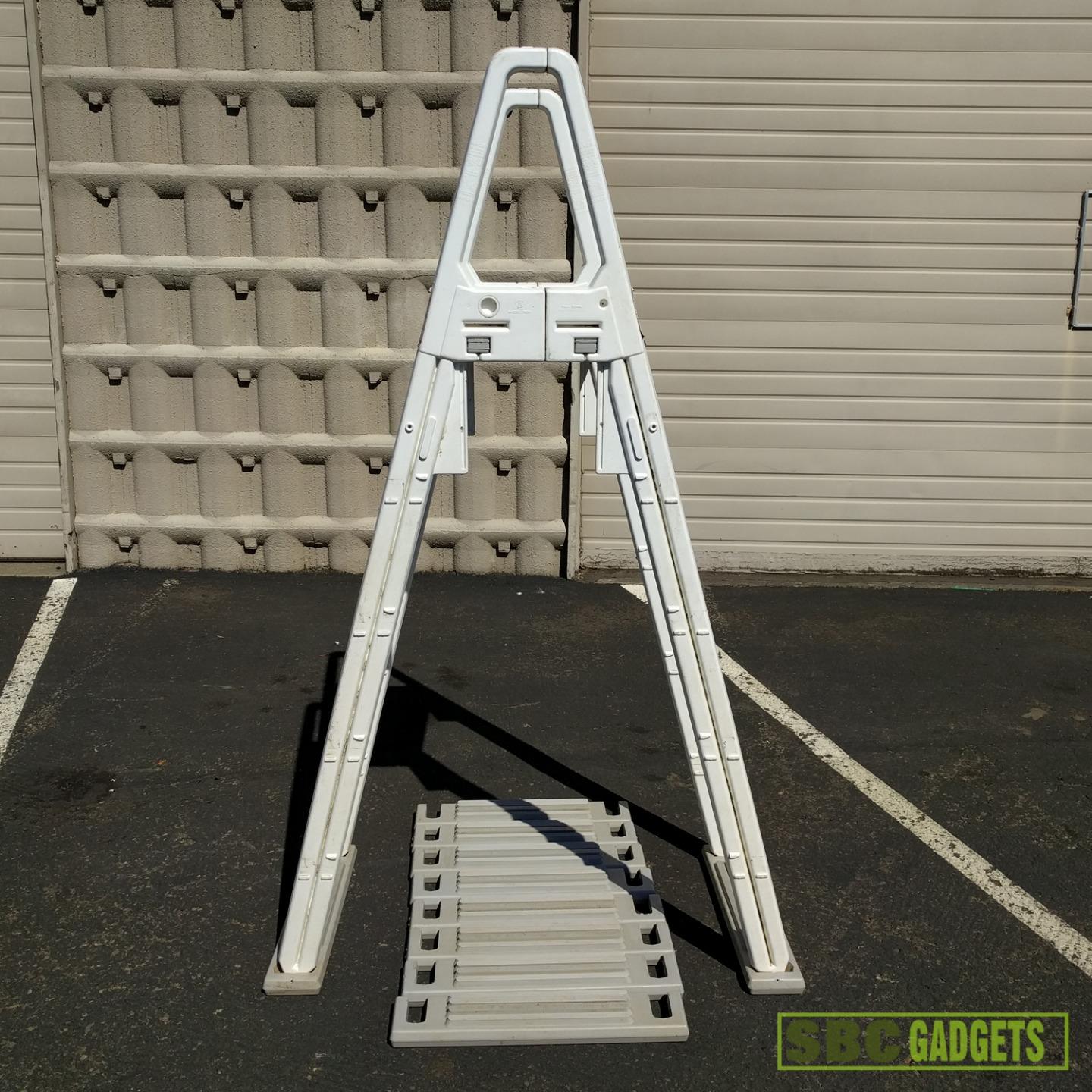 confer 7000 pool ladder