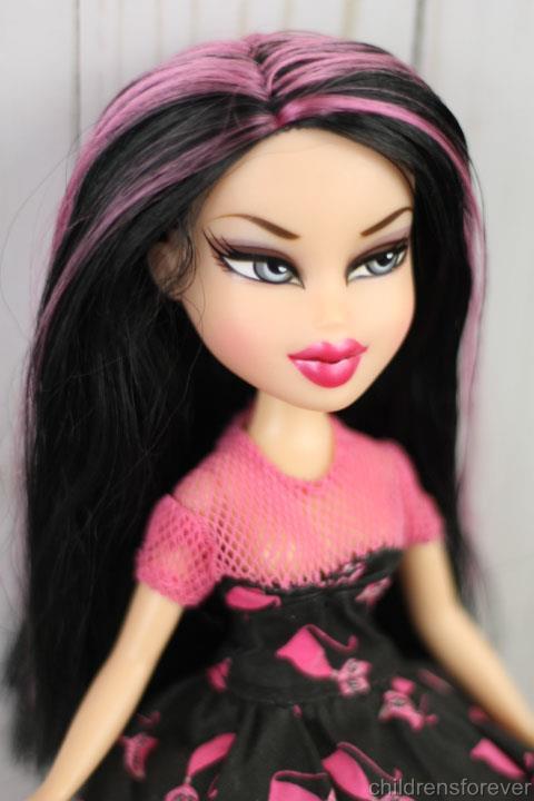 MGA Bratz Boutique Love Jade Doll Long Hair W Pink ...