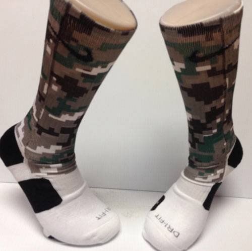 white and green nike elite socks