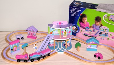 thomas brio wooden train set