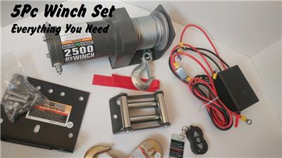 Badland Winch 2500lb Complete Kit - Remote*Control*Mount*Fairlead