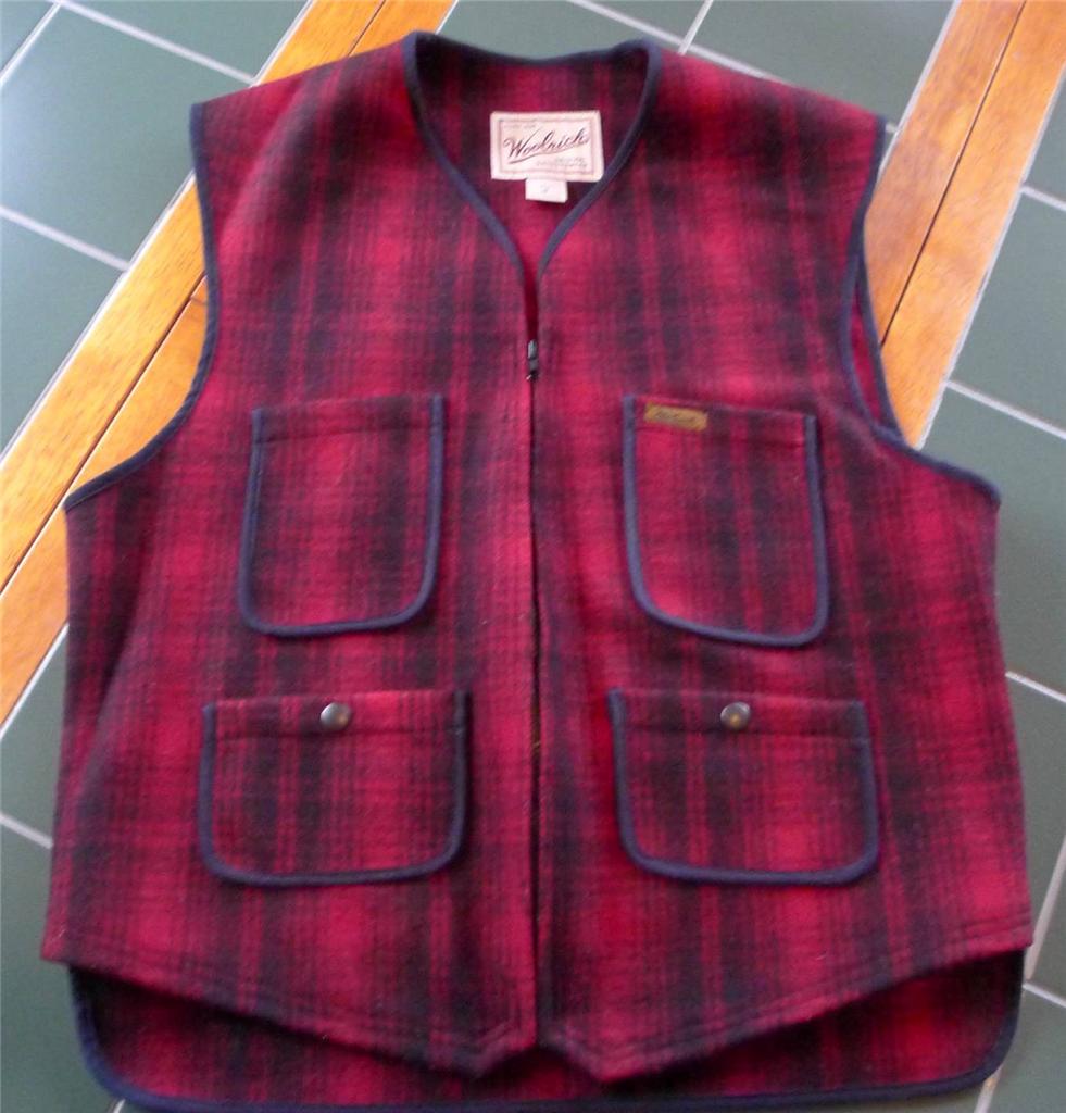 Woolrich Men's Medium Red Wool Plaid Hunting Vest in Excellent