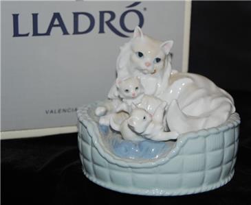 lladro kitty