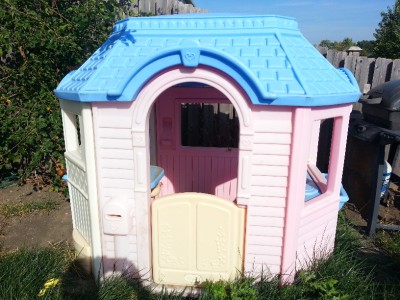 little tikes inflatable victorian playhouse