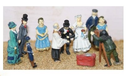 oo gauge model figures