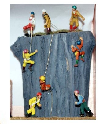 oo gauge model figures