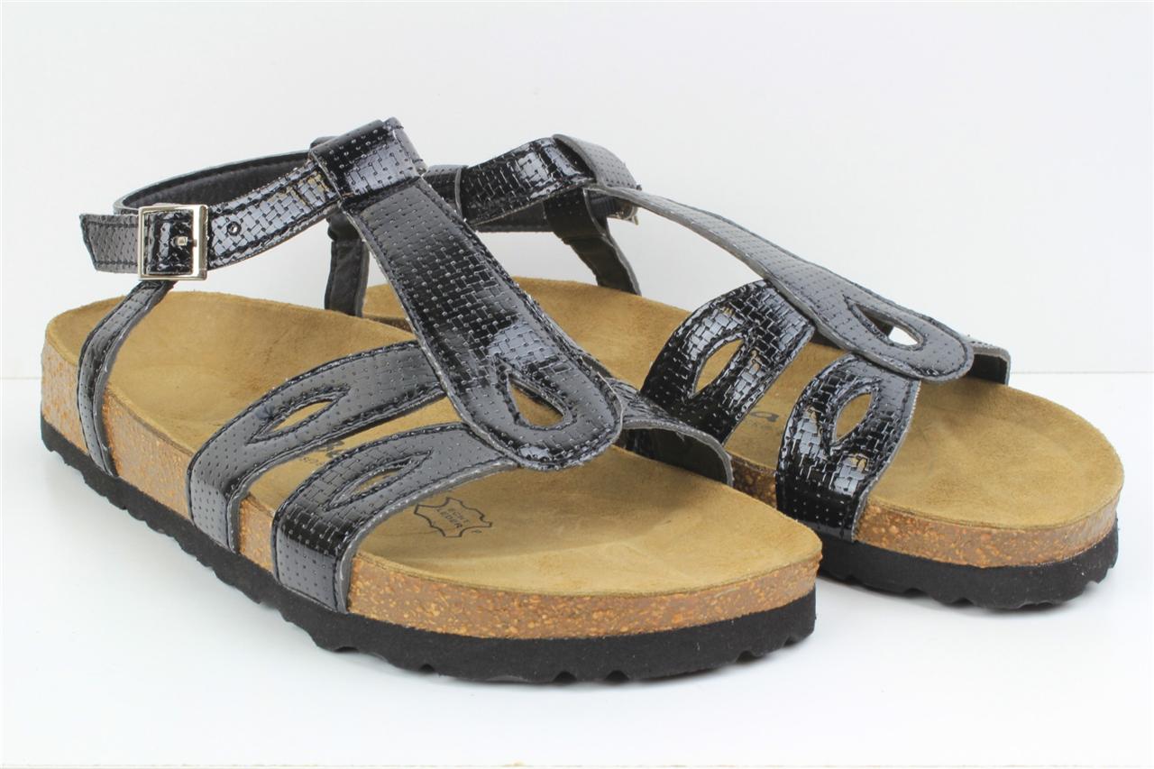 betula flip flops size 6
