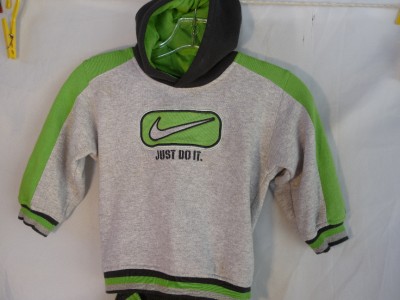 nike sweatsuit 4t