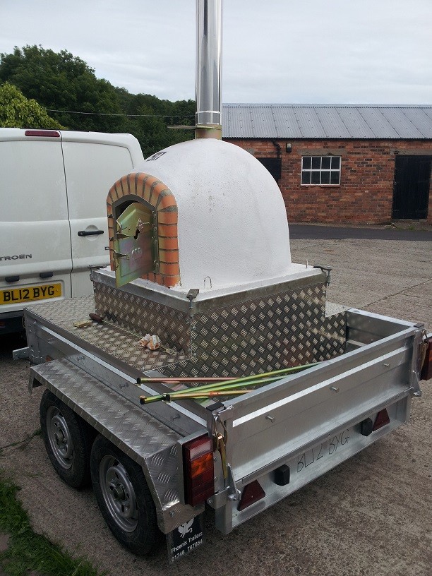 Trailer mounted wood fired catering pizza oven eBay