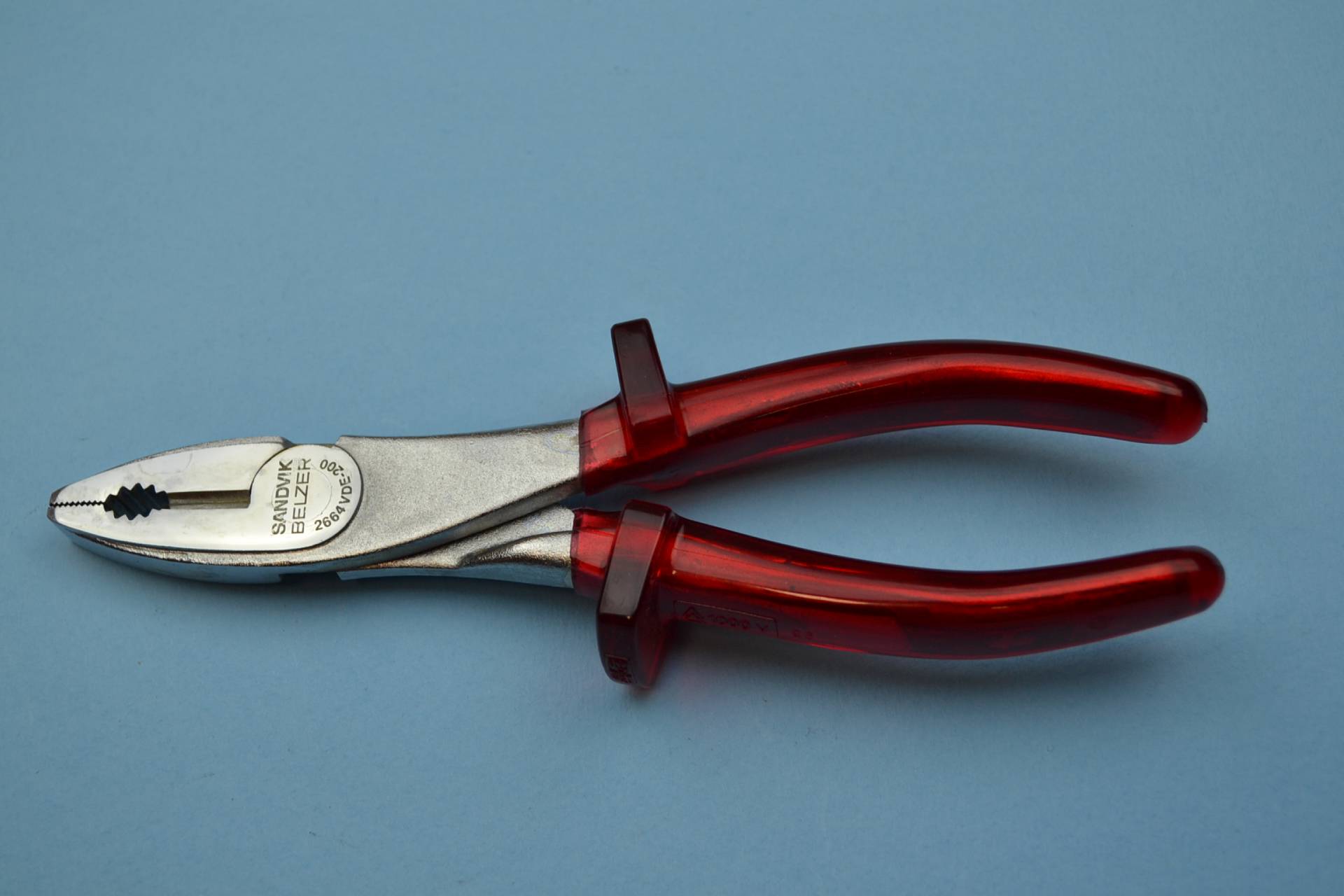 RARE SandvikBelzer 2664VDE200 1000V Insulated Combination Pliers