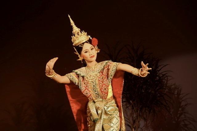 Ram Thai Dancer | ไทย, ผู้หญิง