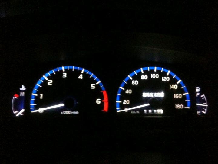 Toyota Hilux 1997 2004 Dash Instrument Cluster KIT White LED eBay