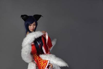 Hot Tailed Foxtail LOL League of Legends Ahr