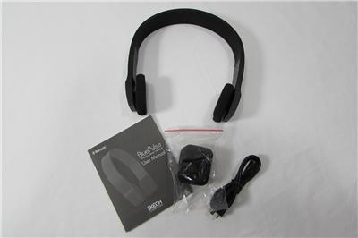 Skech Bluetooth Headphones Bth561 User Manual Skech Bluetooth Headphones Bth561 User Manual