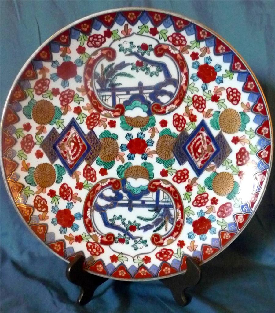 Chinese Hand Painted Large Decorative Porcelain Plate Wall Hanging Or