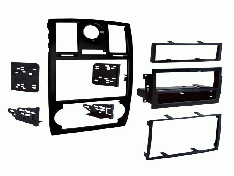 07 Chrysler 300 radio bezel #3