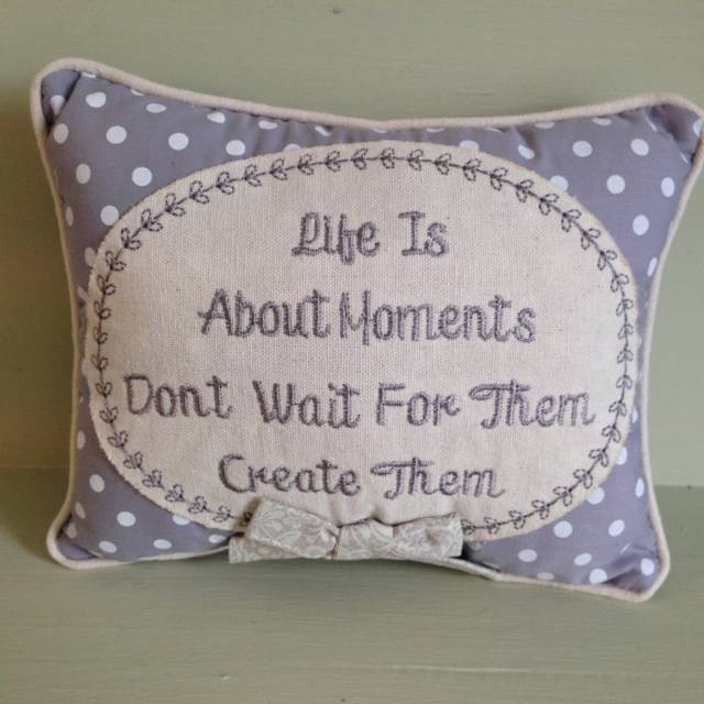 New Small Gift Cushions with Motivational Words/Sayings/Quotes Love