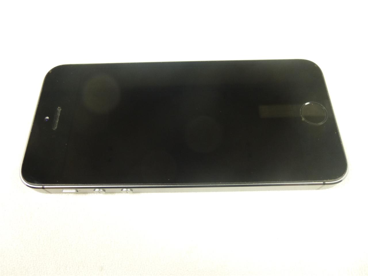 ... UNLOCKED Apple iPhone 5S 16GB - Space Gray - CLEAN ESN - HANDSET ONLY