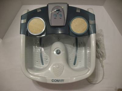 Conair Quiet Heated Foot Bath Spa with Lights, Jets & Bubbles - New w/o