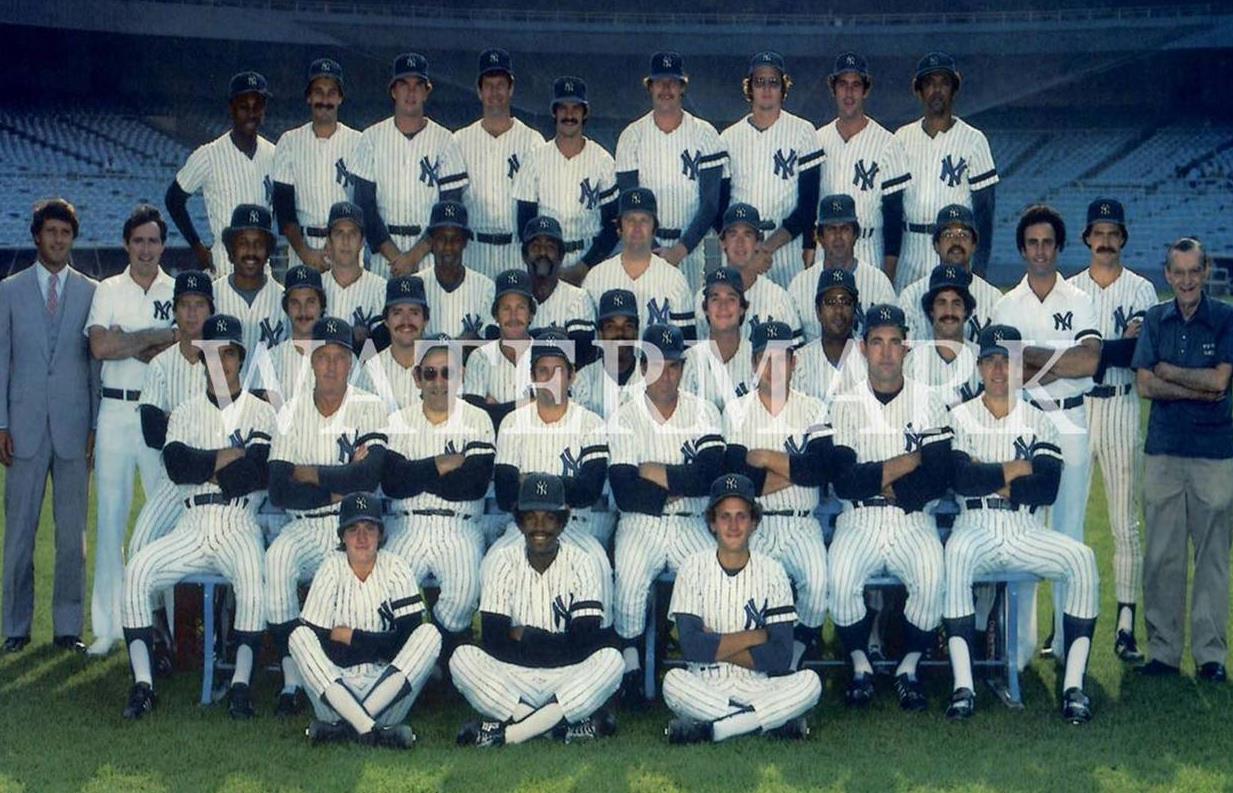 1980NYYankeesTeamReggieJacksonBobbyMurcer8x1011x1412x18Photo