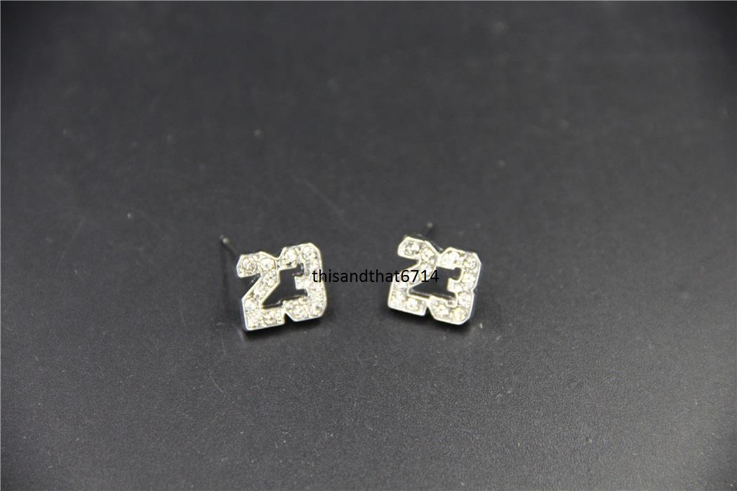 michael jordan wearing earrings