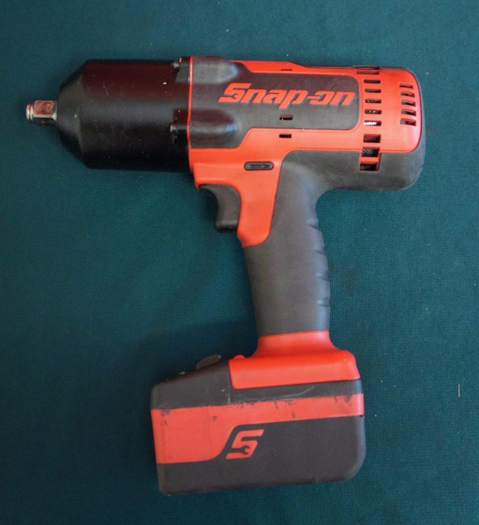 Snap on (CT8850) 18 V 1/2" Drive Cordless MonsterLithium Impact Wrench
