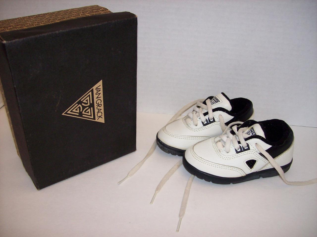 Vintage Van Grack New Old Stock 90's Size 6 Kids UniSex Shoes Black and White - Picture 1 of 1