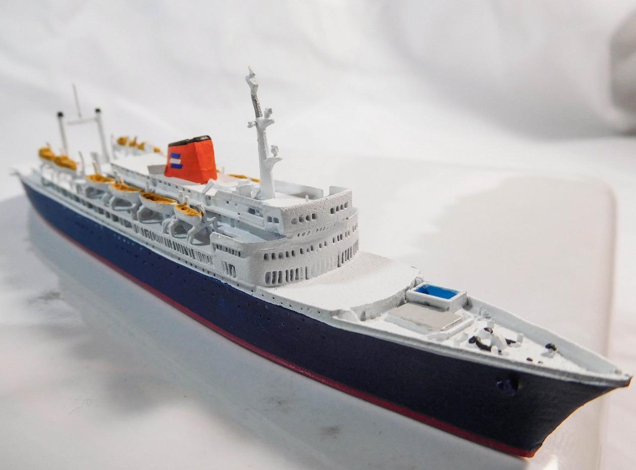 die cast boat
