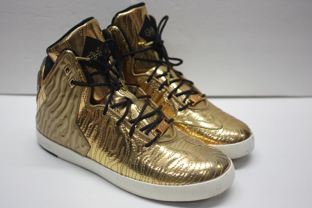 Limited Edition Gold Lebron NSW Lifestyle BHM Pack Price reduction Sz 8.5 Seasonal price cuts, discount benefits Limited Edition Gold Lebron NSW Lifestyle BHM Pack Price reduction Sz 8.5 Seasonal price cuts, discount benefits