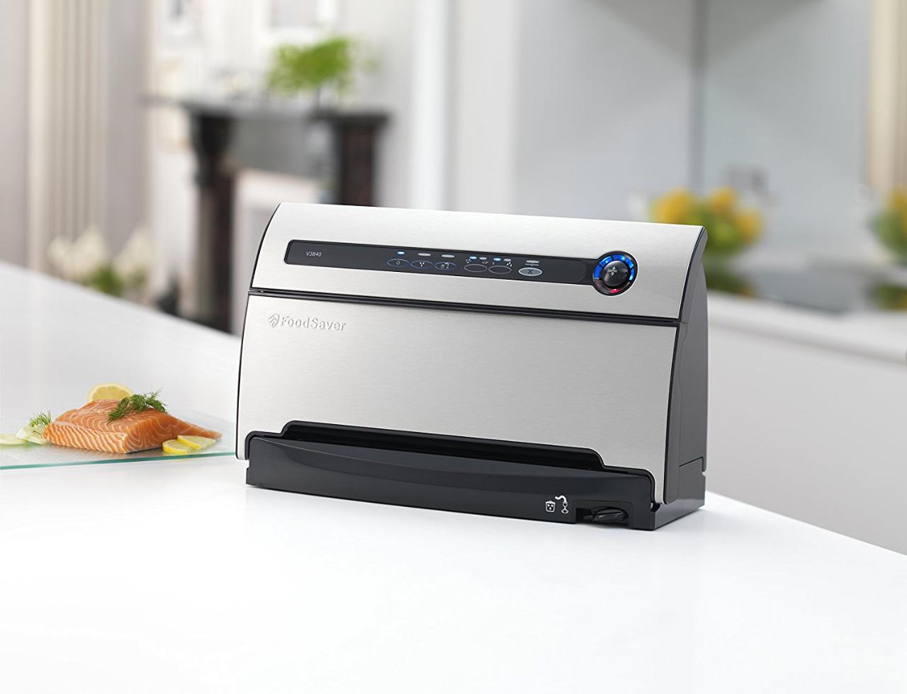 Foodsaver Automated Vacuum Sealing System V3840 eBay