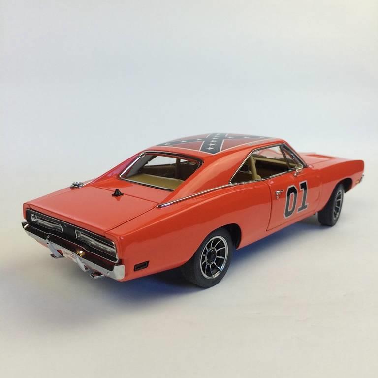 Danbury Mint 1969 Dodge Charger GENERAL LEE 124 Die Cast Dukes of