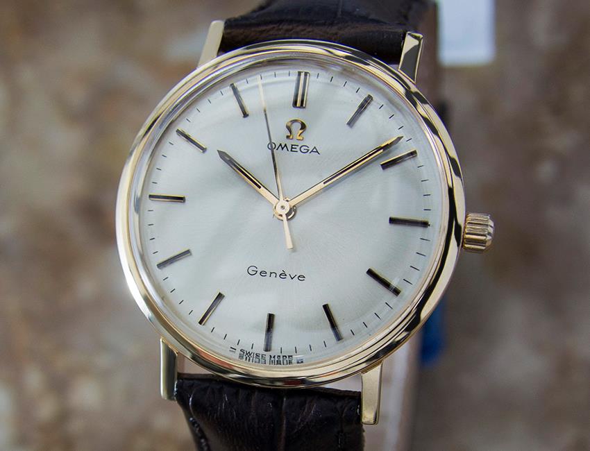 Omega Geneve Calibre 601 Swiss Made Solid 18k Gold Men's 1960s Dress