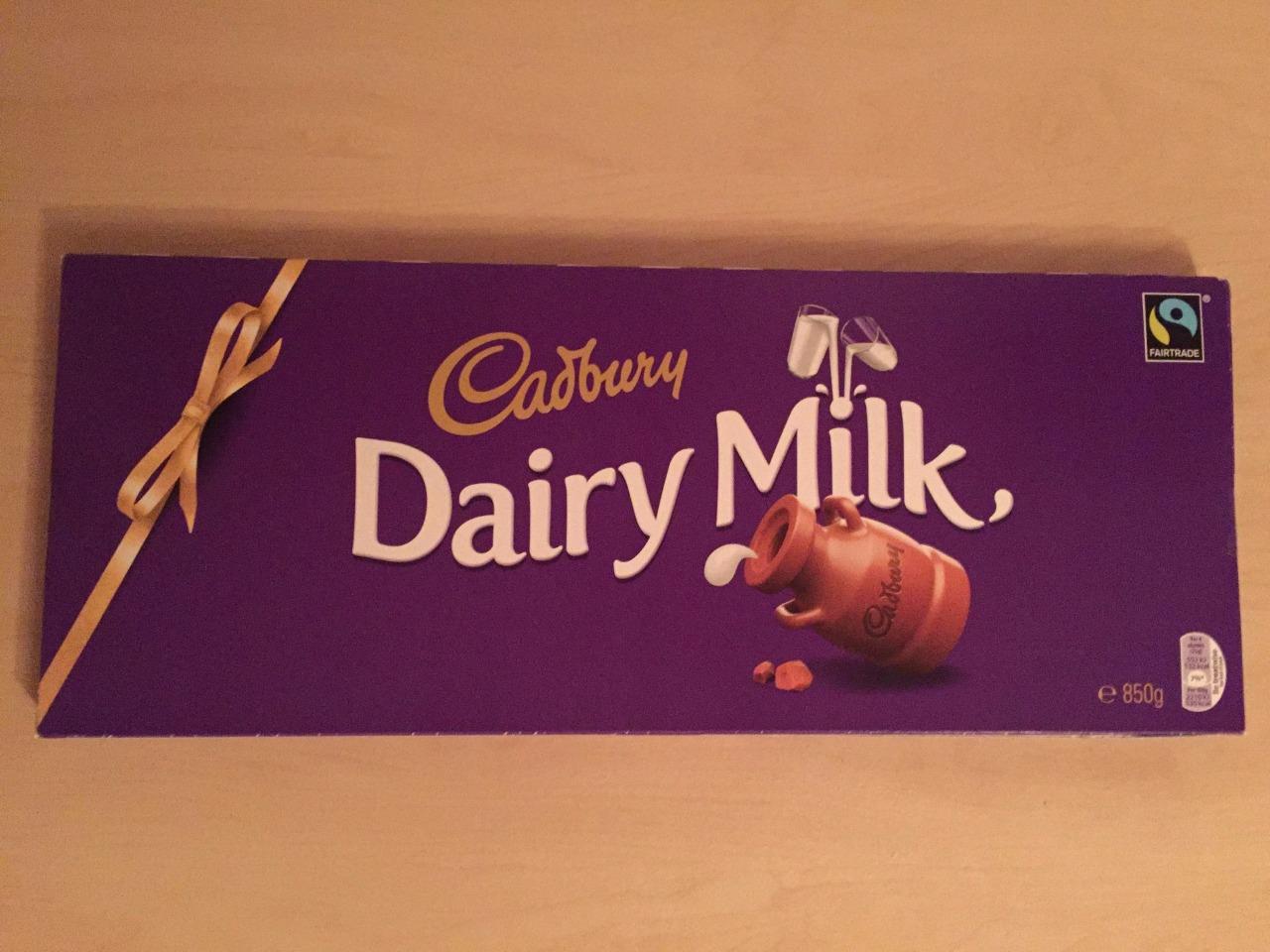 GIANT LARGE Dairy Milk 850g Big Chocolate Bar Ideal for Christmas
