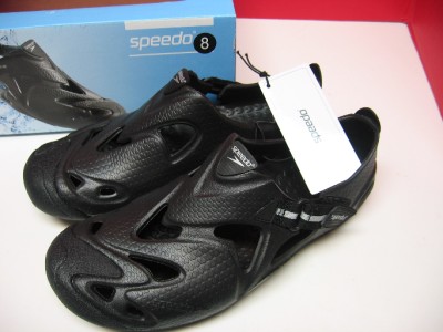 speedo water shoes mens