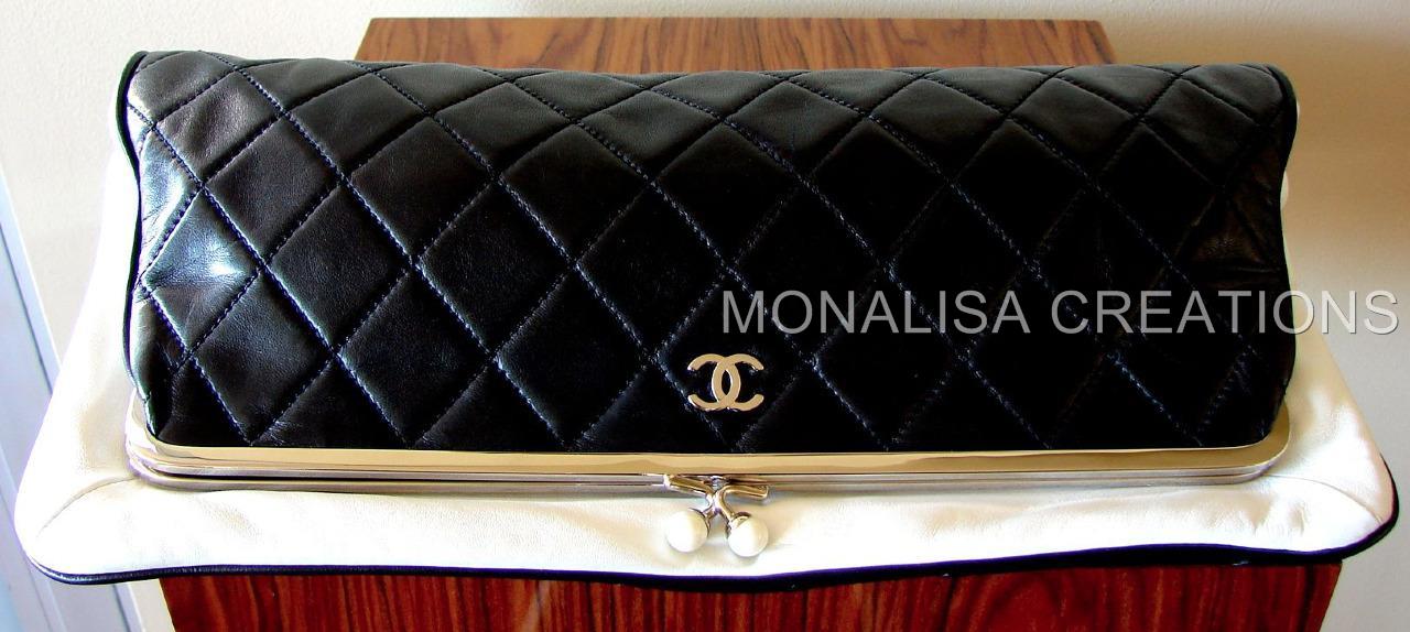 AUTH CHANEL Leather Clutch Bag Black & White SAC POCHETTE + Coin Purse