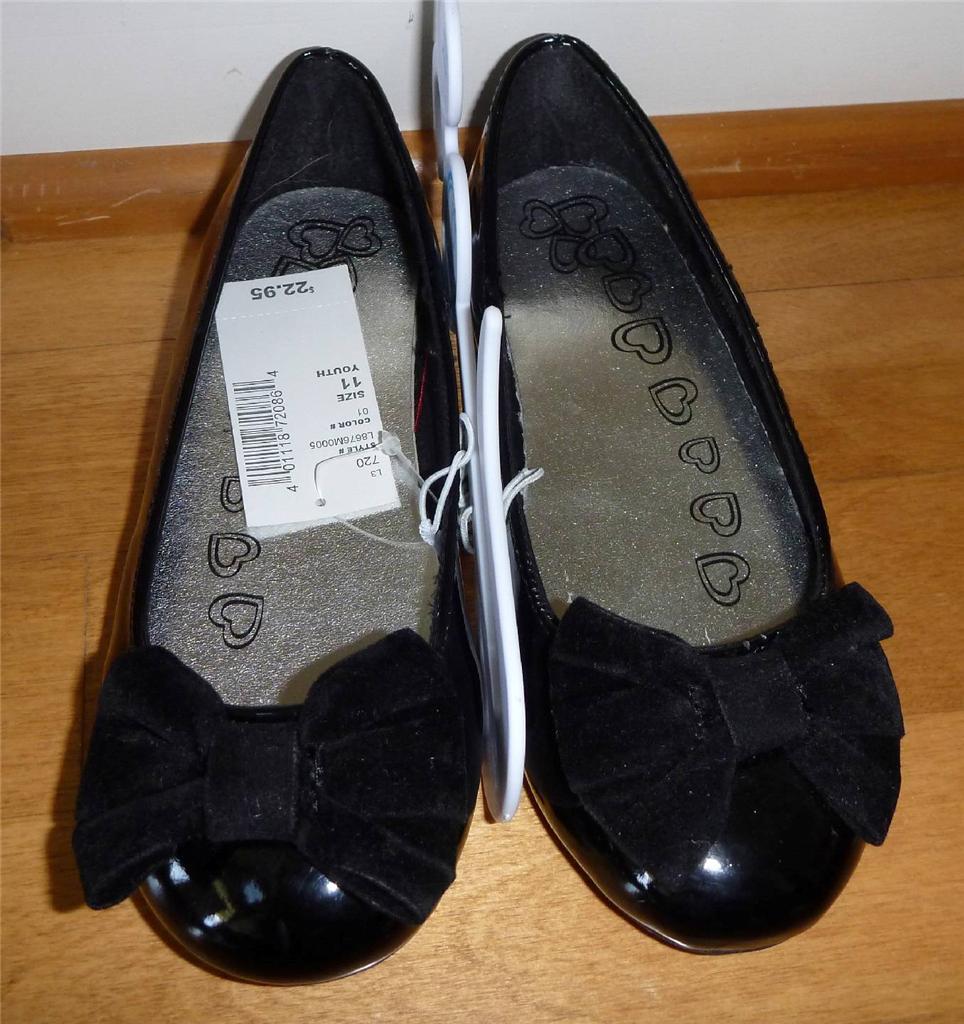 flat black patent leather shoes