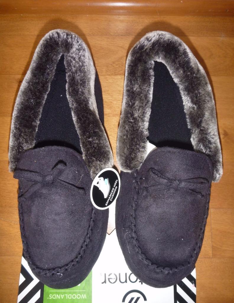 Womens ISOTONER Moccasin Slippers House Shoes Size M L Black Plum NWT