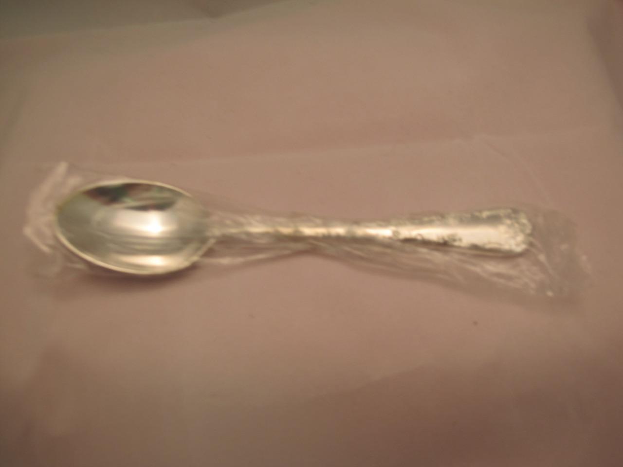Wm Rogers & Son Enchanted Rose Messer Gabel Löffel Auswahl International Silber - Bild 4 von 5