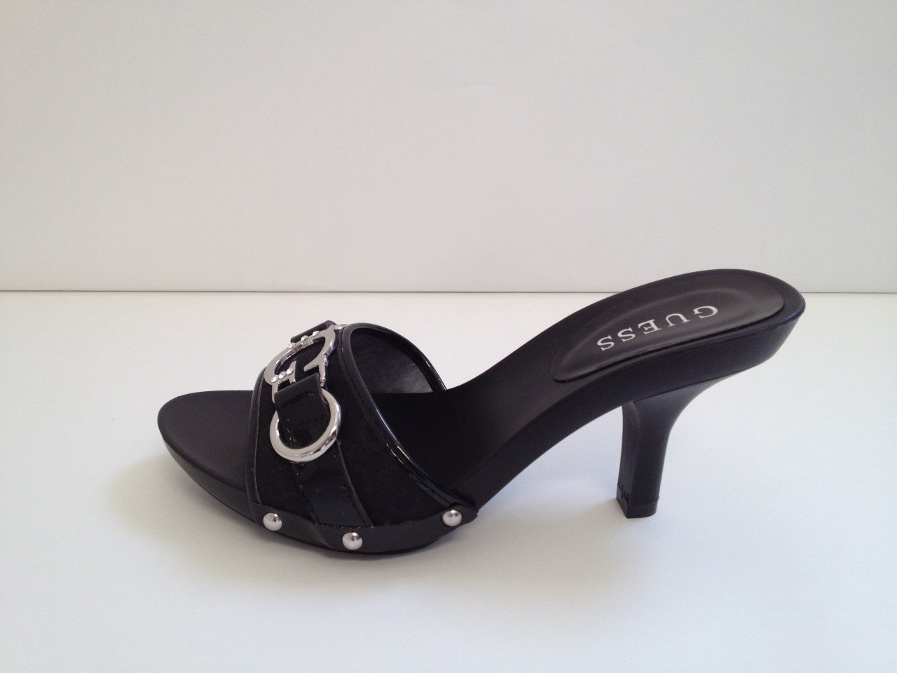 guess black slip on shoes