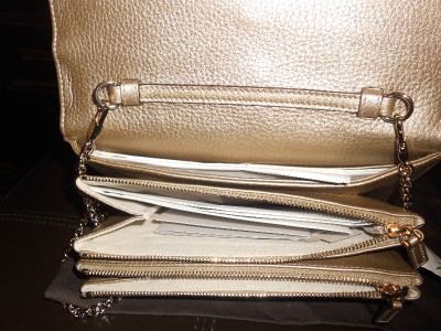 GUCCI Broadway Metallic Leather Clutch Shoulder Bag with Chain Strap Light Gold