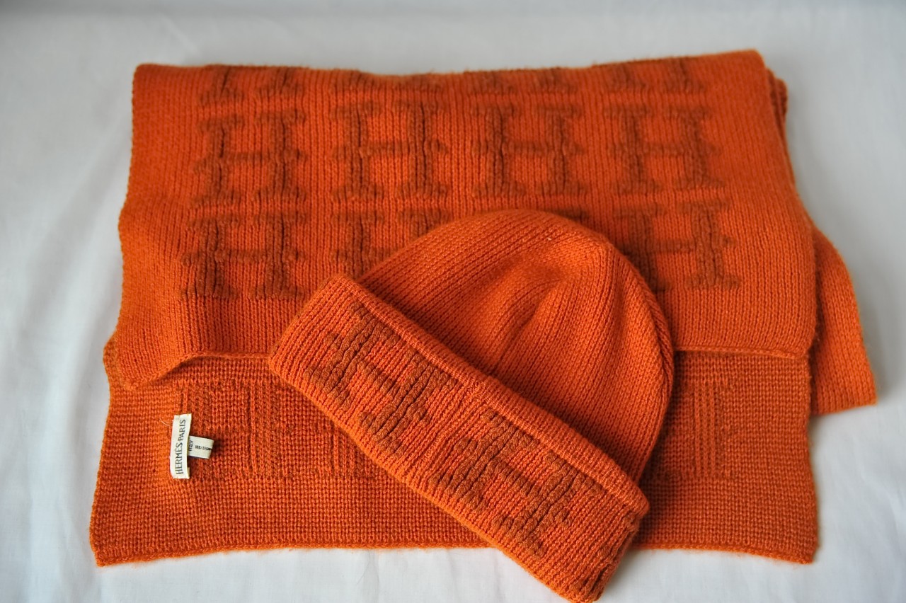 HERMES Womens H Logo Orange MONOGRAM*CASHMERE*Knit Skull-Cap Beanie Hat