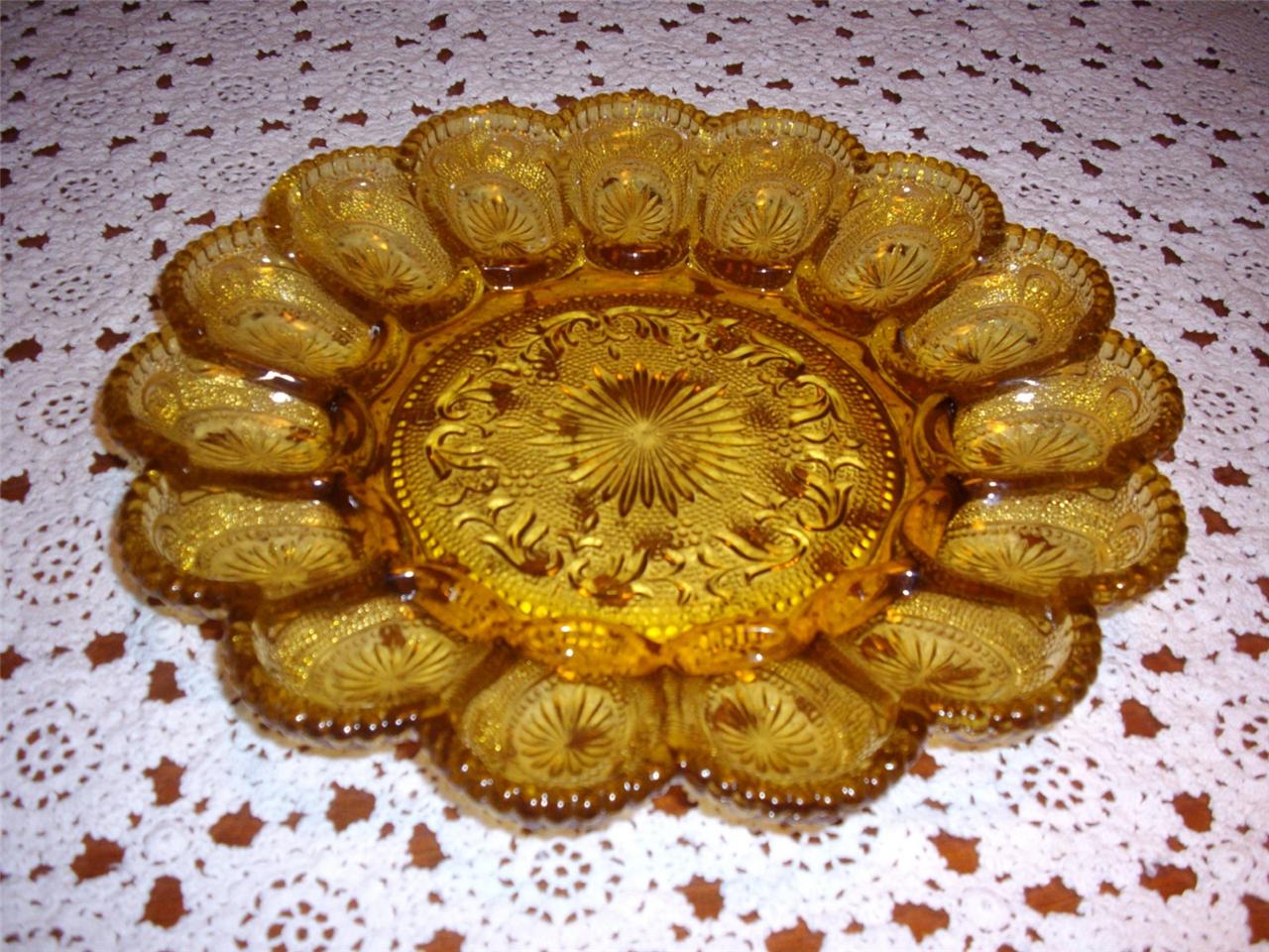 VINTAGE DEPRESSION GLASS DEVILED EGG DISH ORNATE PATTERN AMBER eBay