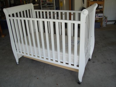 Good  Baby Cribs  Sale on White Baby Crib Morigeau Lepine W Mattress Used   Cheap Baby