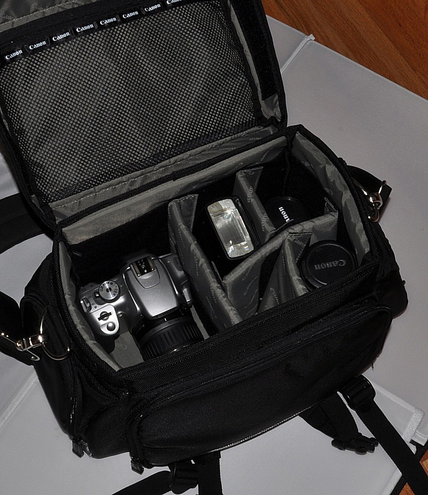 Canon 200DG Deluxe Gadget Camera Bag for EOS Digital Rebel T4i T3i T2i