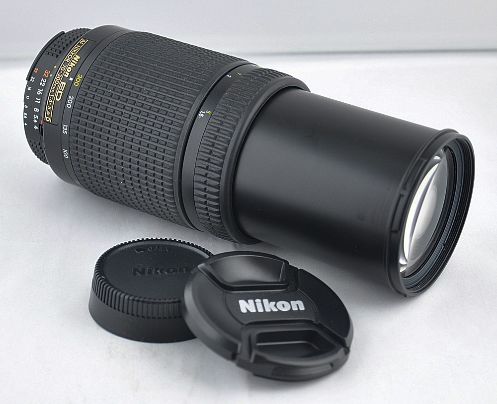 Nikon ED AF Nikkor 70 300mm D Zoom Lens FOR D70 D80 D90 D3000 D3100